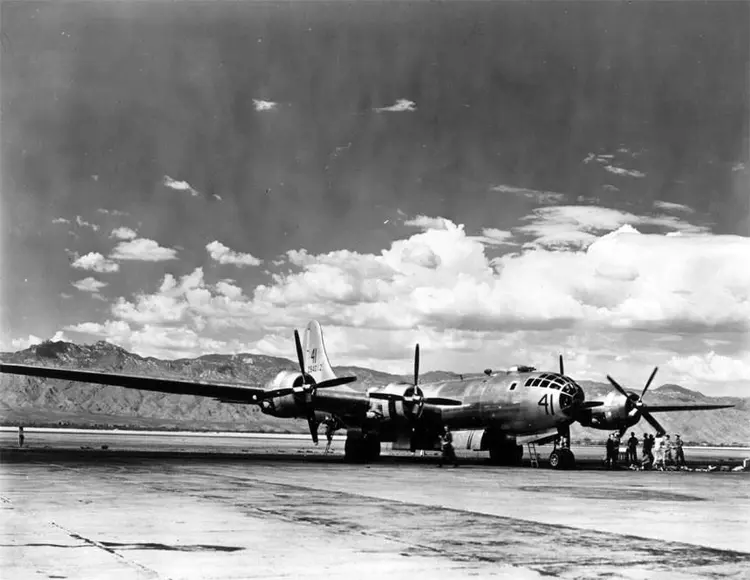 B-29轰炸机